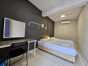 Room at Lebuh Armenian Georgetown City Center